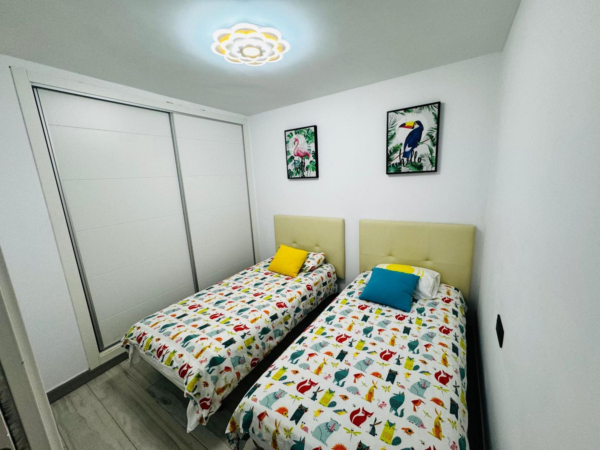 Apartamento Fabrynne Beach Malaga Luaran gambar