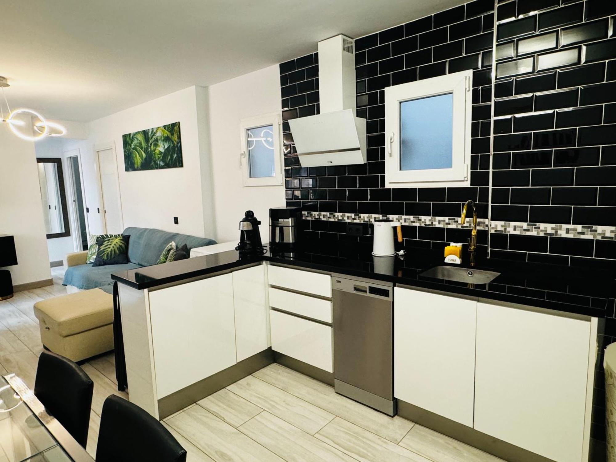 Apartamento Fabrynne Beach Malaga Luaran gambar